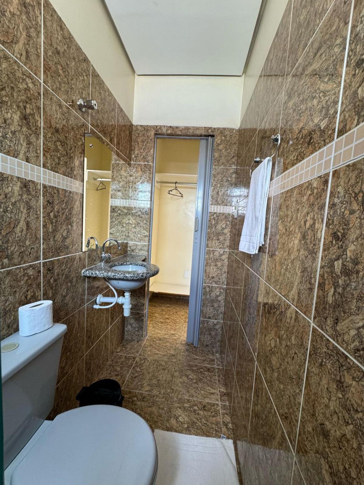 Comodoro Hotel E Churrascaria Floriano  외부 사진