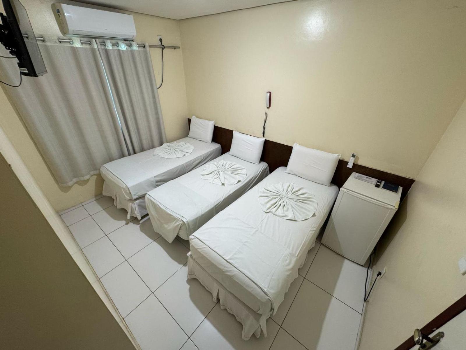 Comodoro Hotel E Churrascaria Floriano  외부 사진